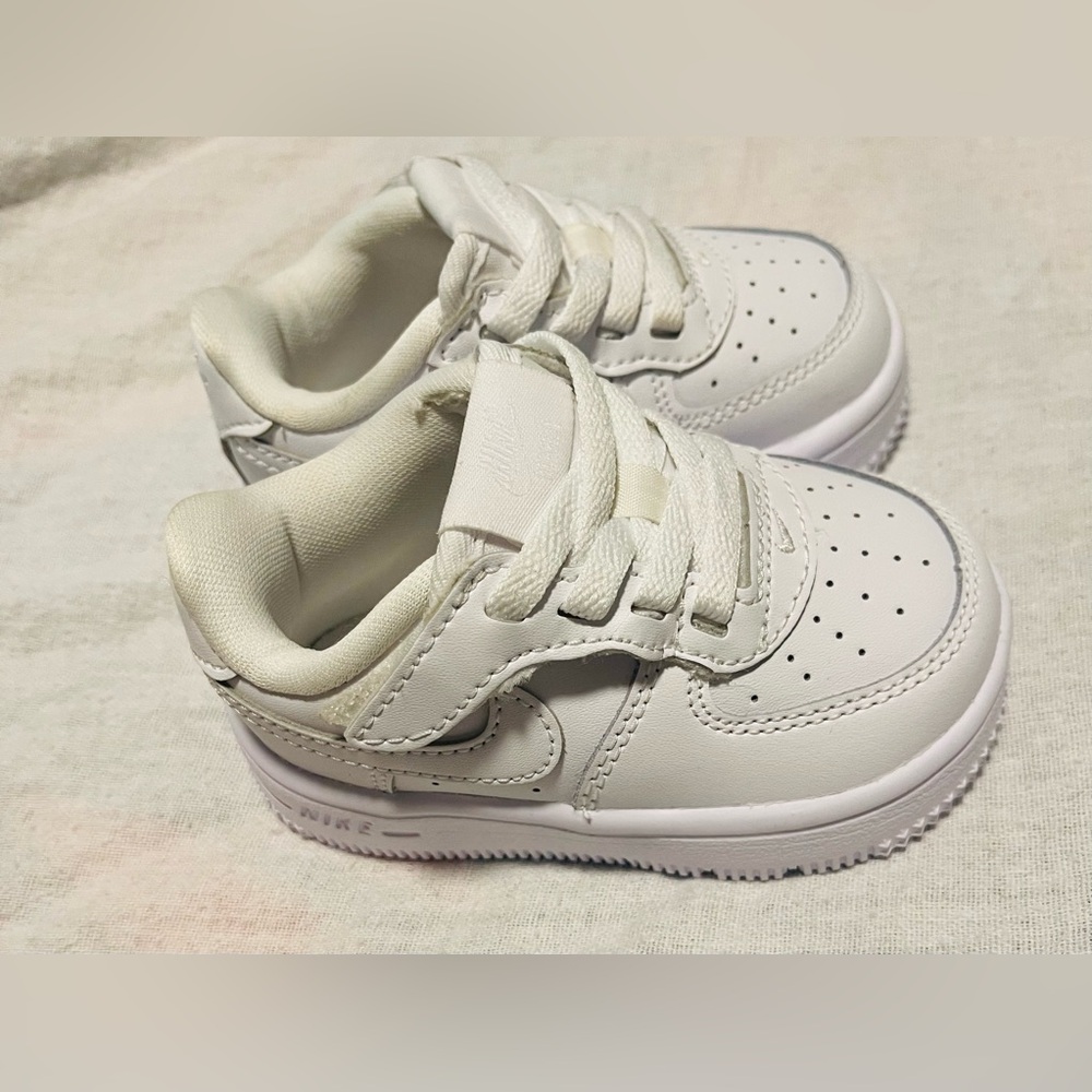 Kids' White Sneakers